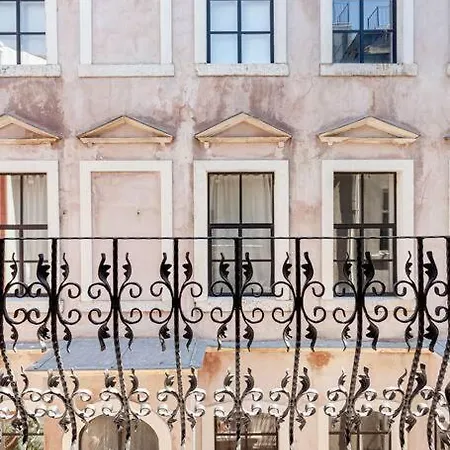 Appartement Location With 2 Bedrooms *