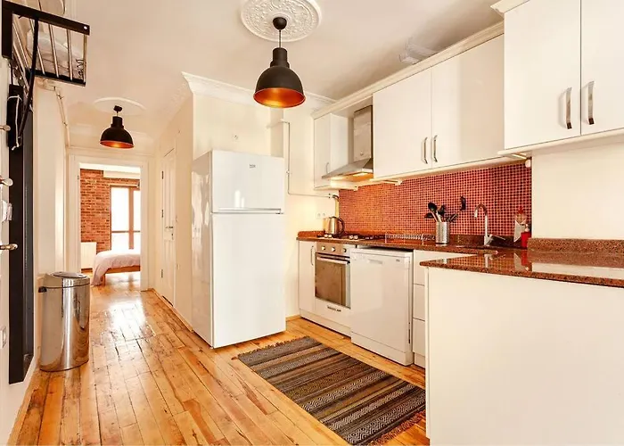 Location With 2 Bedrooms *